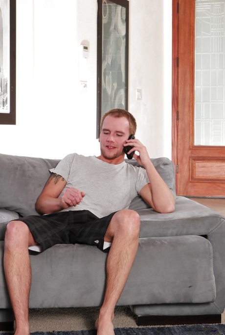 Пышная красотка с гигантскими сиськами Алура Дженсон жестко трахается 5