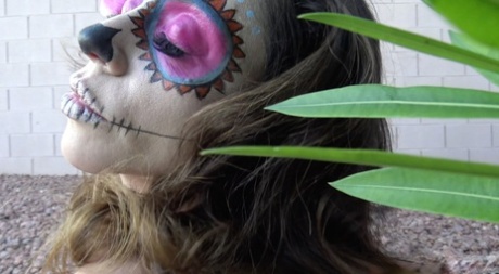 Да, это часть 2 Дня дилдо, нет, не День дилдо 2