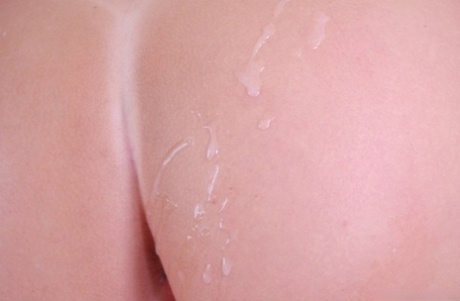 Милф-красотка с большой задницей Сара Джей имеет черный член в своей киске 16